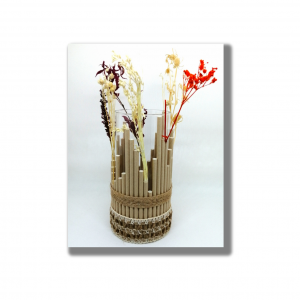 Vase pailles et fleurs